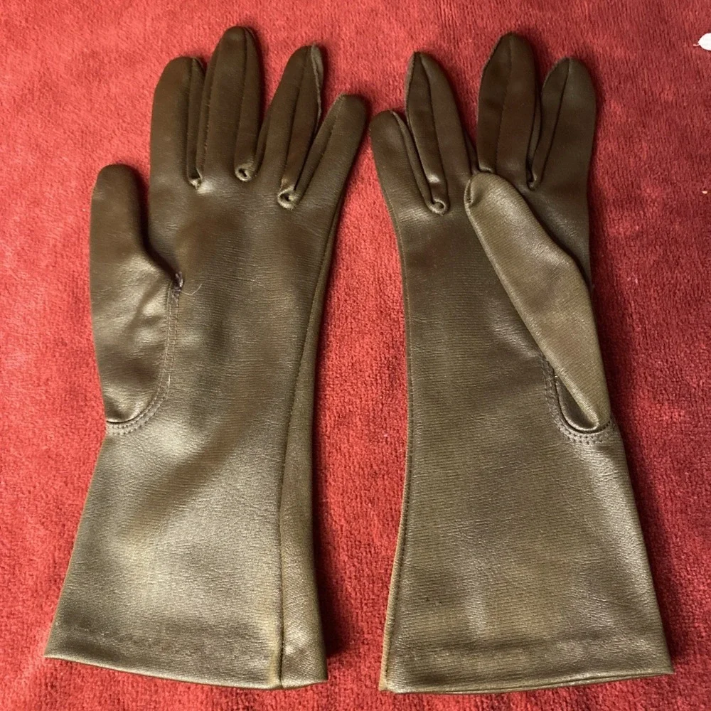 Lot Of 4 Vintage Women's Gloves White Brown. Please Read Description